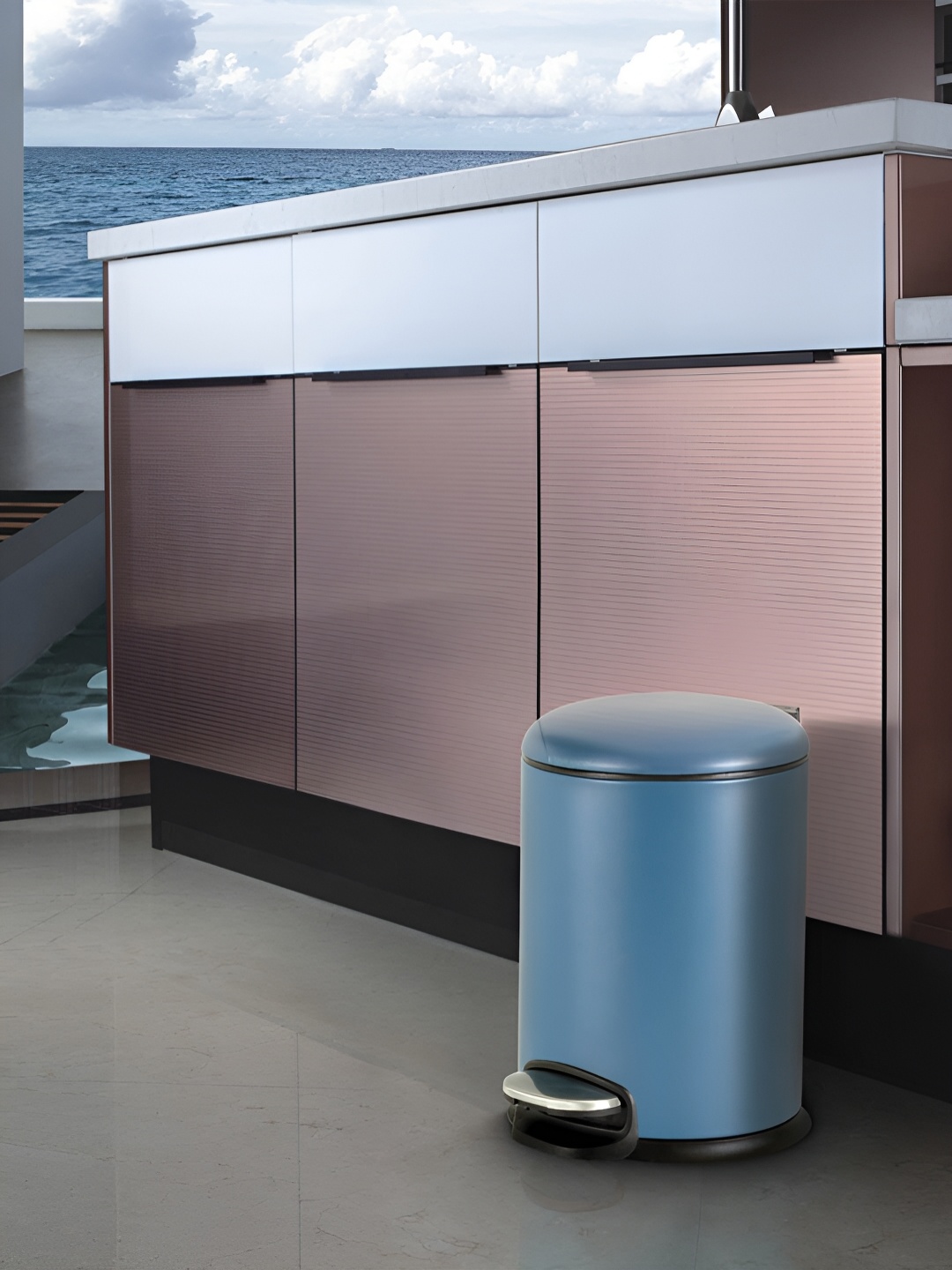

Freelance Blue Stainless Steel Pedal Dustbin With Lid 3L