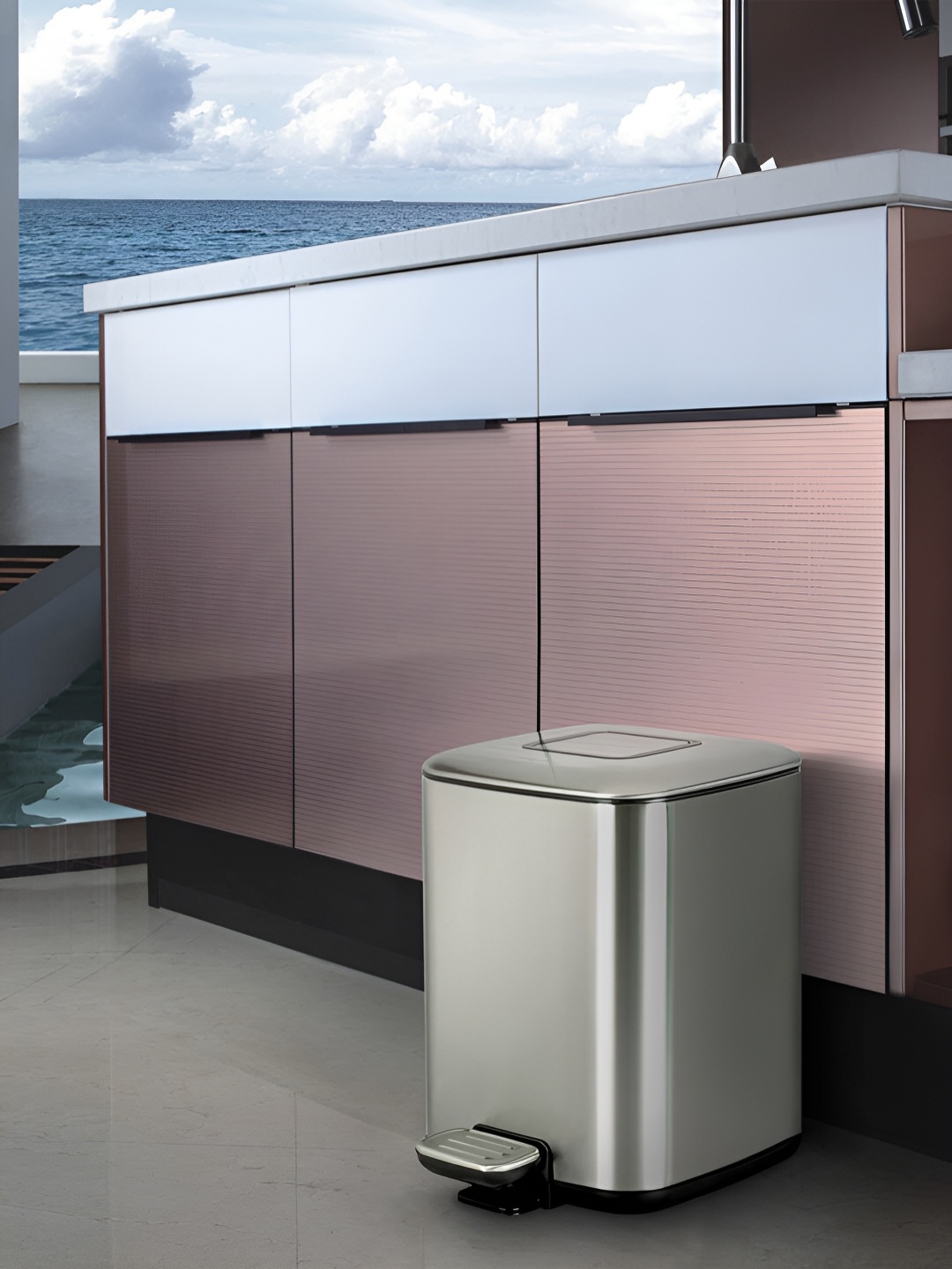 

Freelance Steel Stainless Steel Pedal Dustbin With Lid 9L