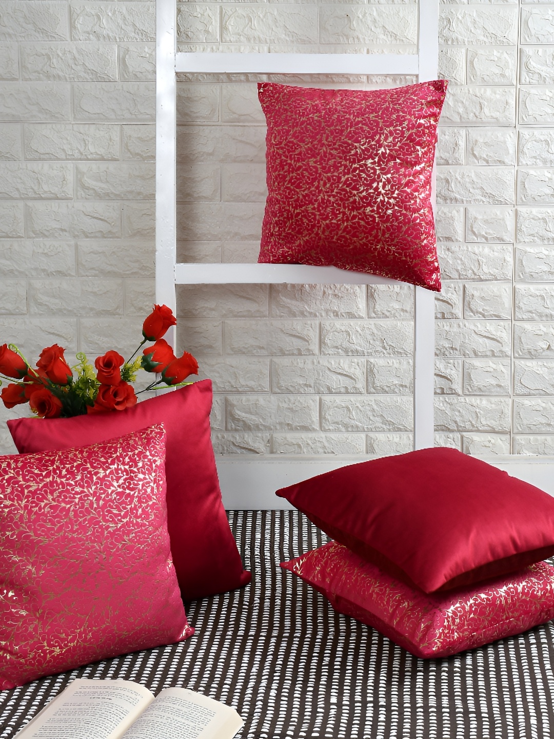 

BIGGER FISH Pink & Gold-Toned 5Pcs Abstract Velvet Square Cushion Covers