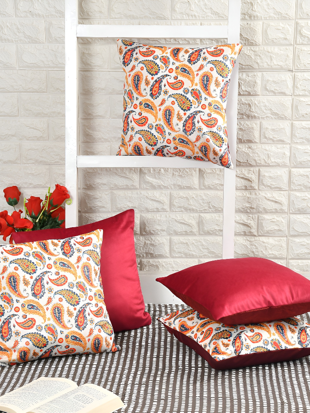 

BIGGER FISH Maroon 5 Pieces Square Cushion Covers