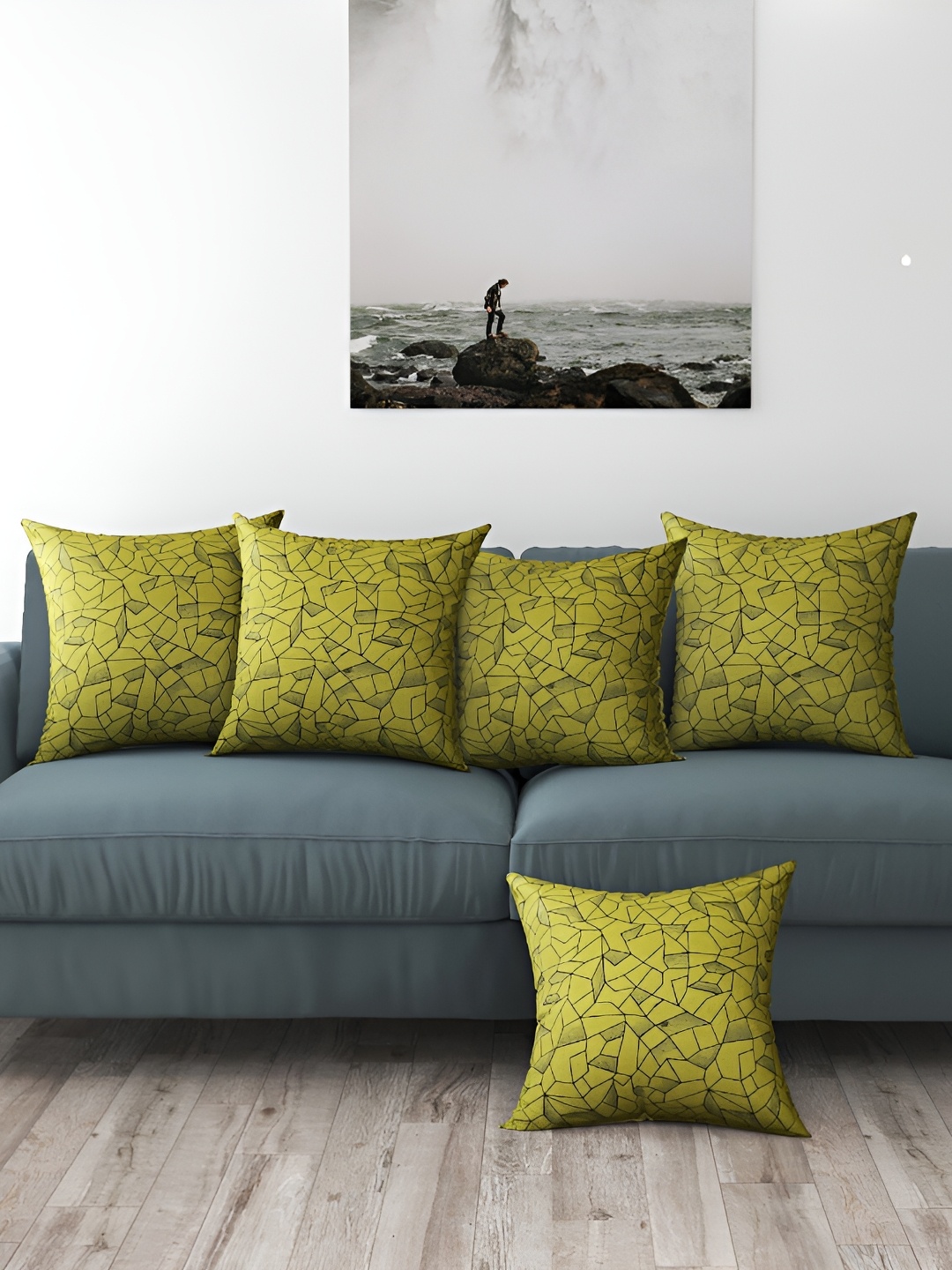 

BIGGER FISH Green 5 Pieces Printed Square Cushion Covers