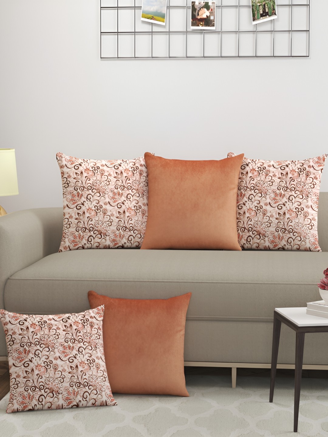 

BIGGER FISH Brown & White 5 Pieces Floral Velvet Square Cushion Covers