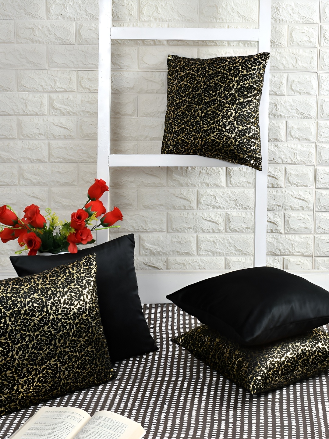 

BIGGER FISH Black & Gold Toned 5 Pieces Floral Velvet Square Cushion Covers