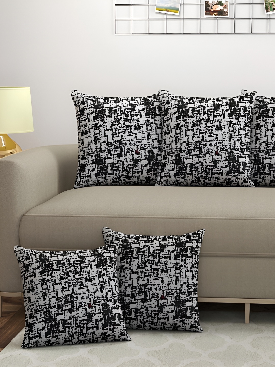 

BIGGER FISH Black 5 Pieces Square Cushion Covers