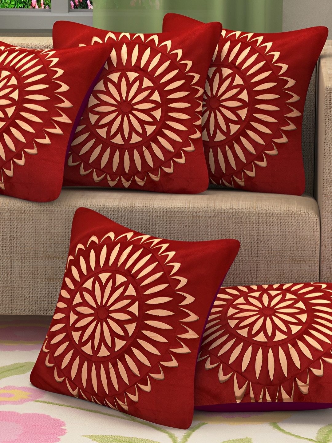 

BIGGER FISH Red & Cream 5 Pieces Floral Velvet Square Cushion Covers