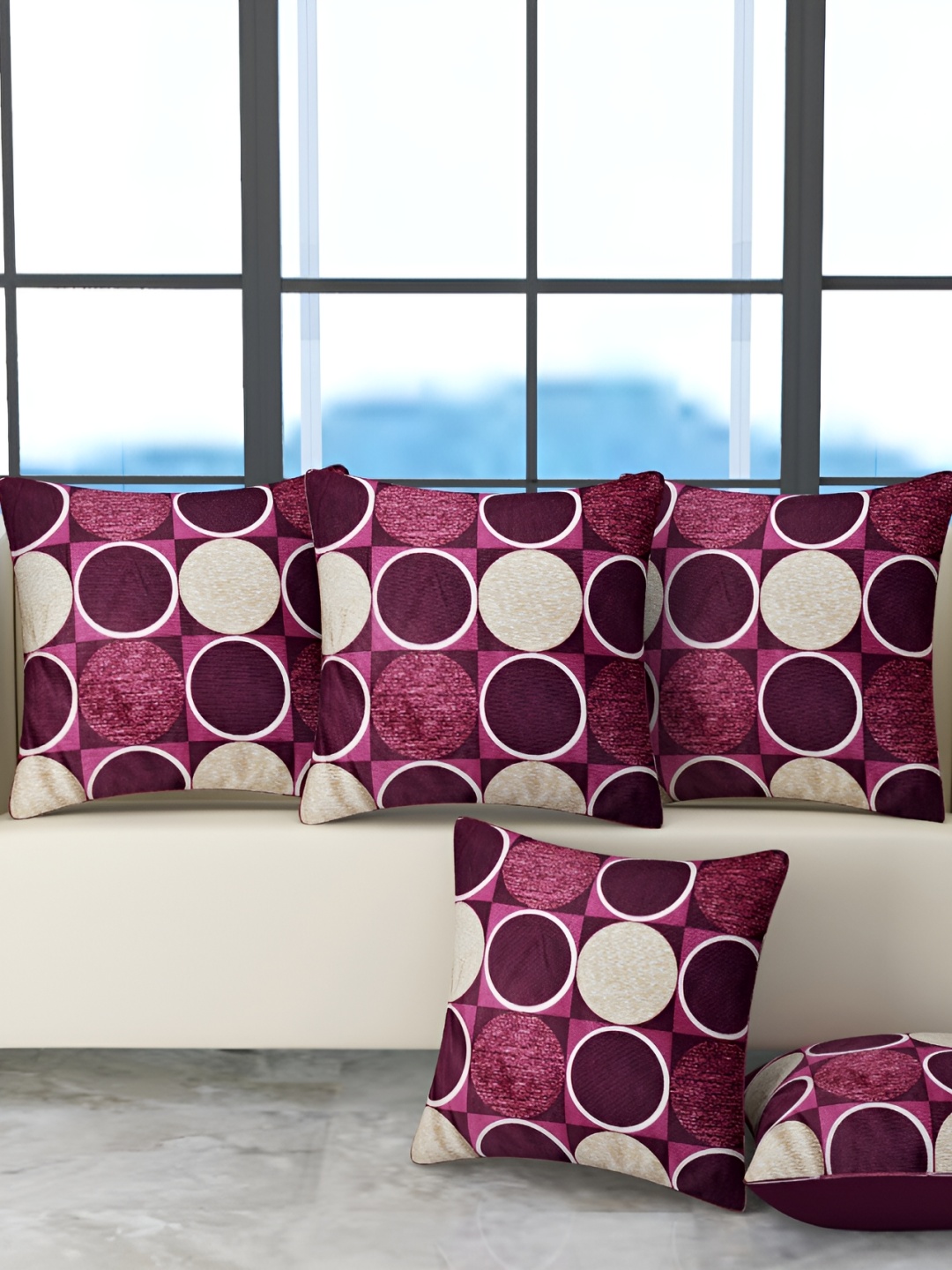 

BIGGER FISH Maroon 5 Pcs Square Cushion Covers