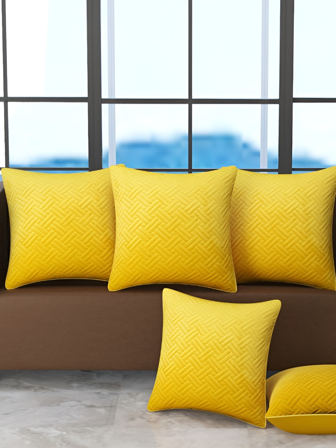 

BIGGER FISH Yellow 5 Pieces Geometric Print Square Cushion Covers