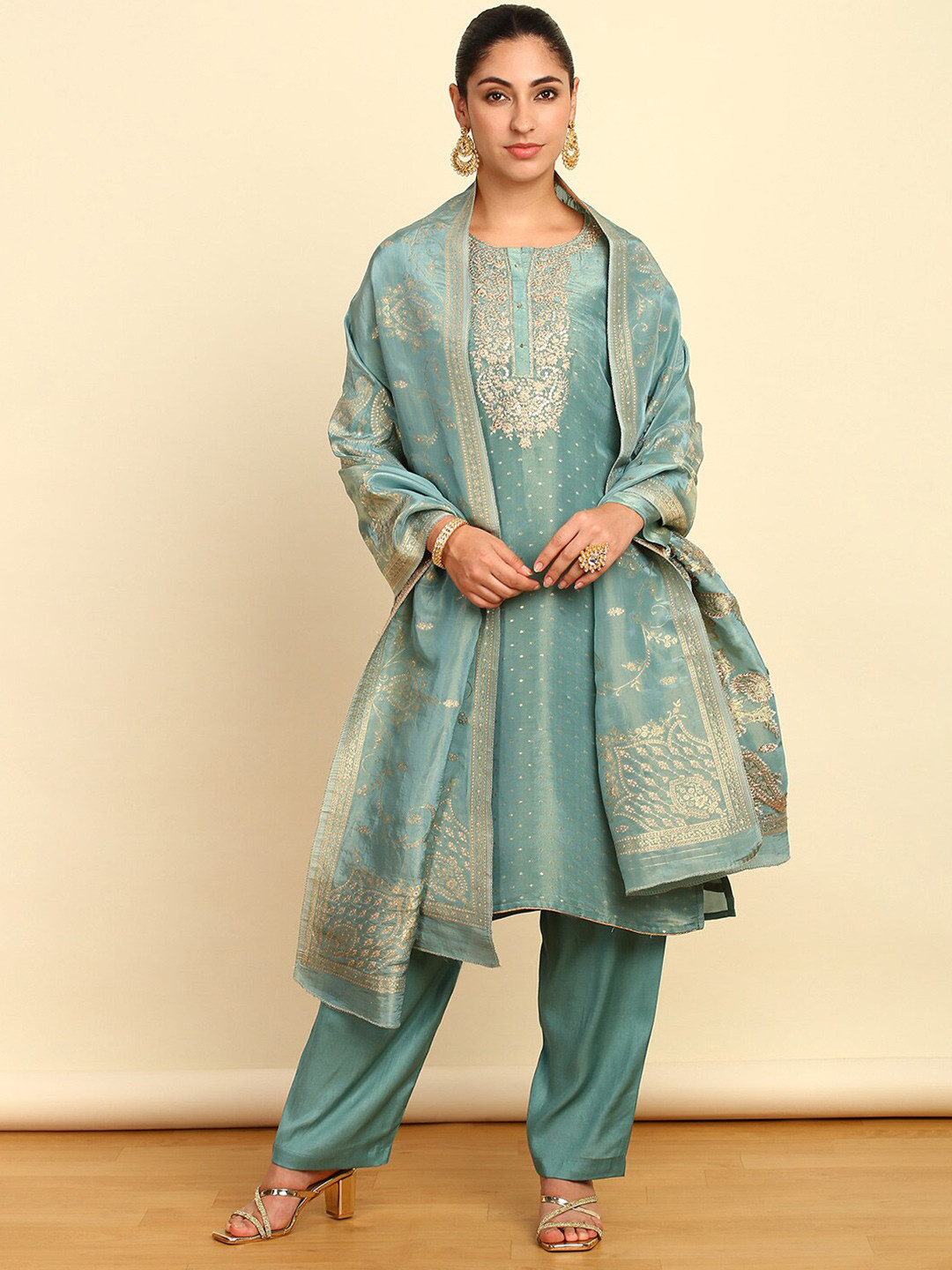 

Soch Floral Embroidered Unstitched Dress Material, Teal