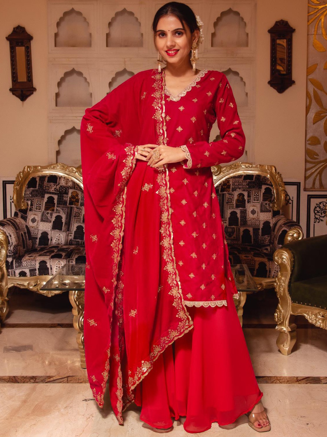 

Calmna V-Neck Embroidered Regular Sequinned Velvet Straight Kurta with Sharara & Dupatta, Pink