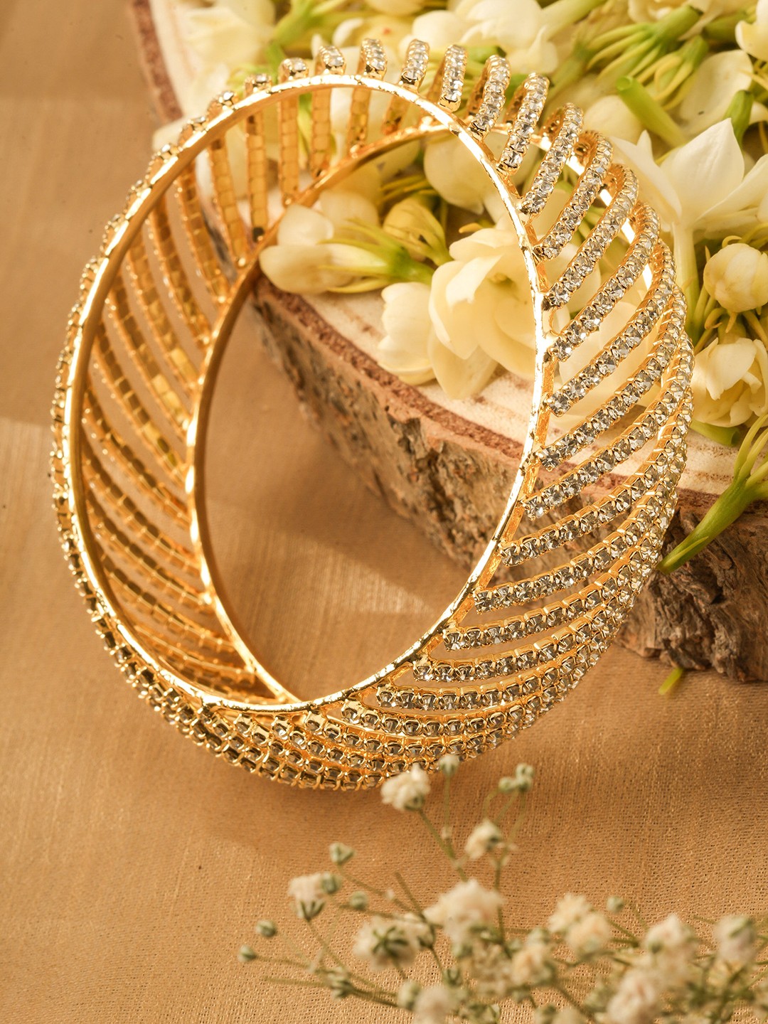 

Mirraw Gold Plated American Diamonds Bangle