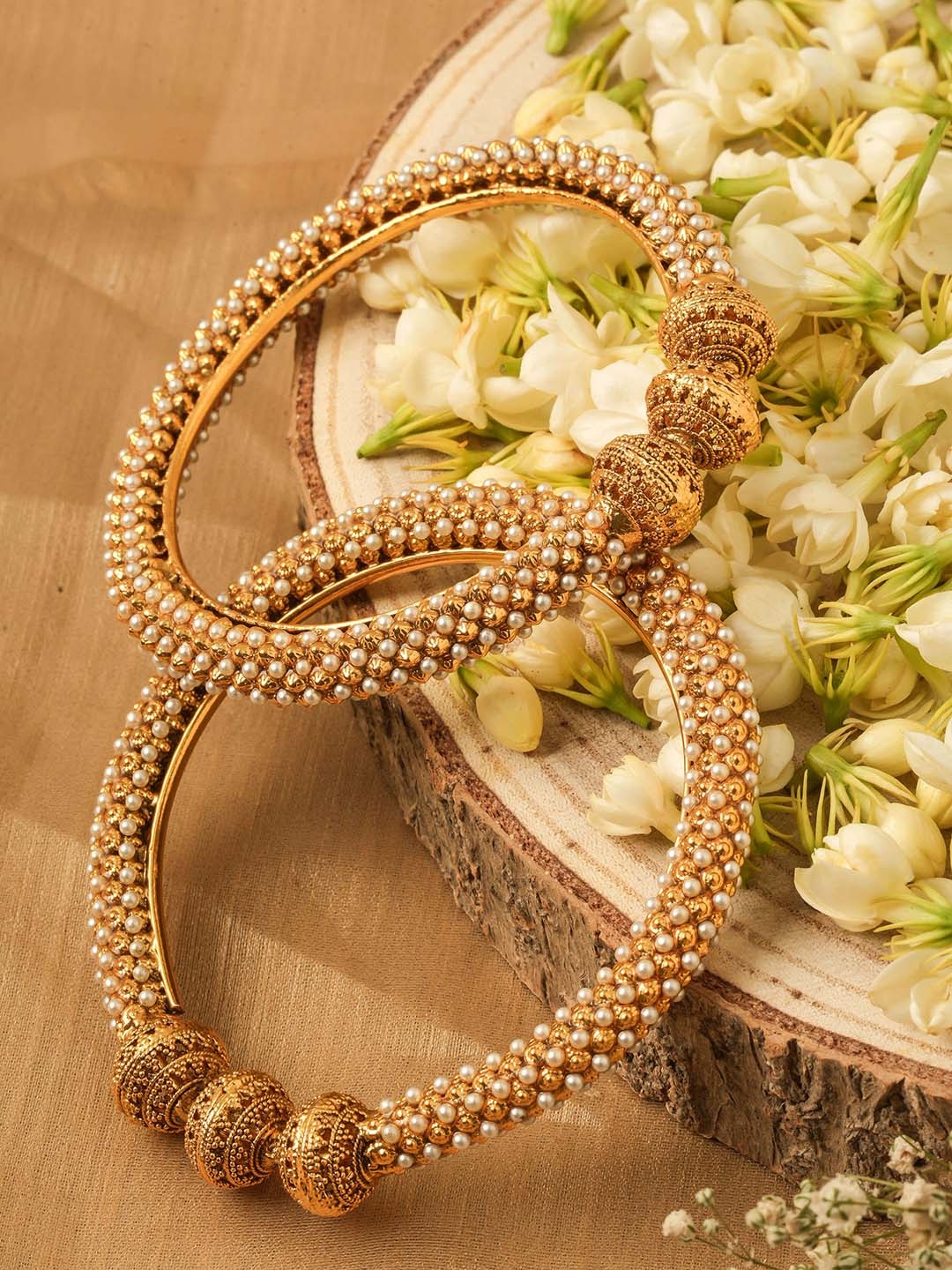 

Mirraw Set of 2 Gold Plated Artificial Beads Studded Bangles