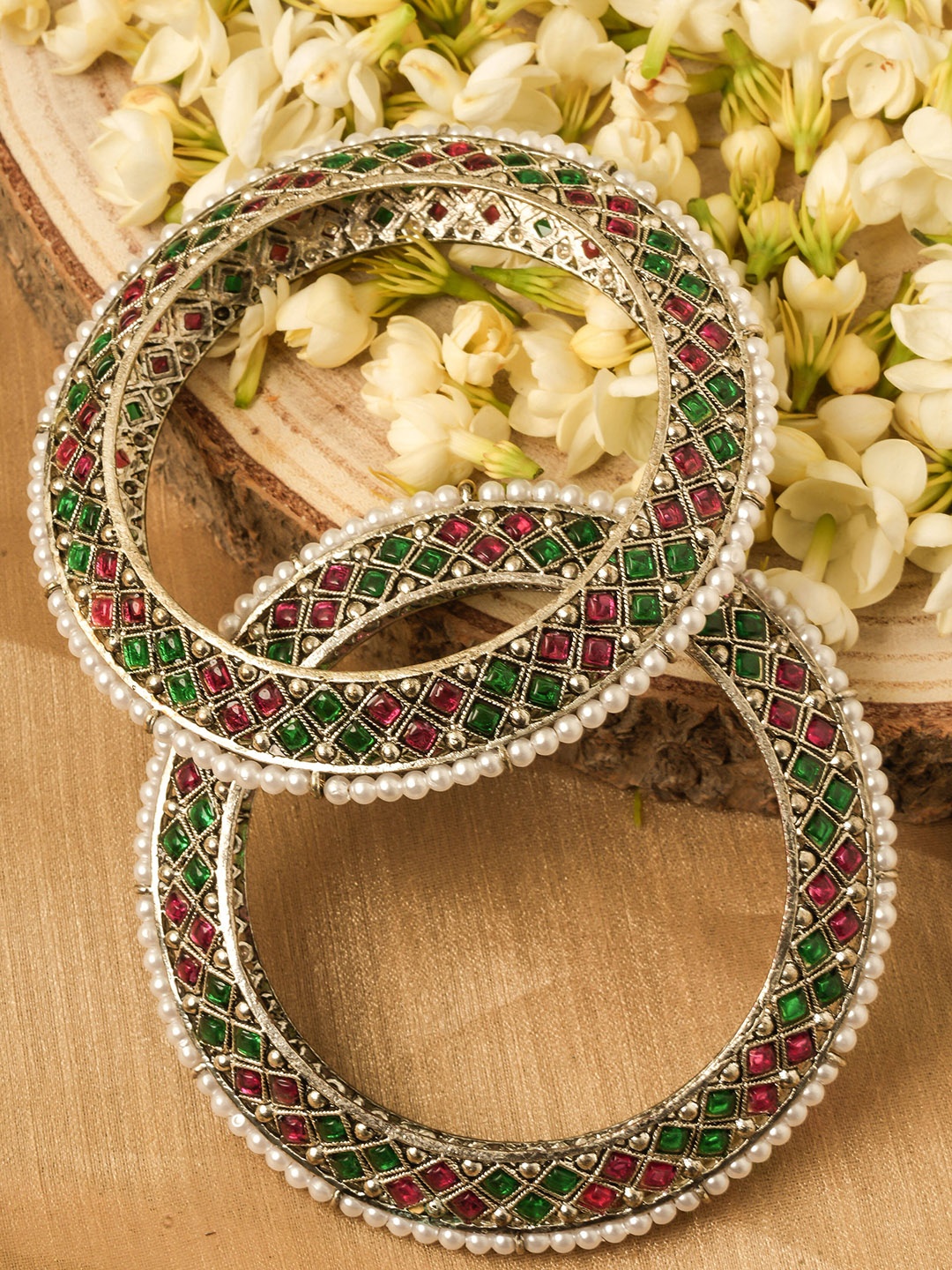 

Mirraw Set of 2 Gold Plated Stone studded Bangles