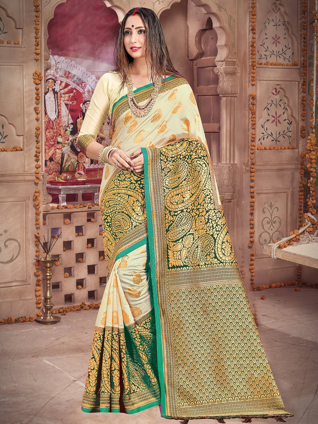 

TIRA Ethnic Woven Design Zari Art Silk Banarasi Saree, Off white