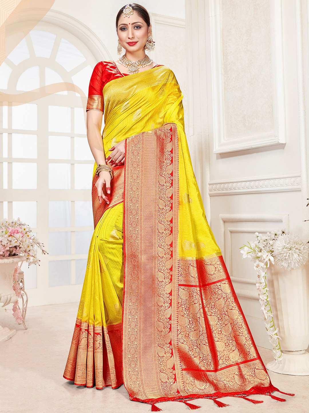 

TIRA Ethnic Motifs Woven Design Zari Banarasi Saree, Yellow