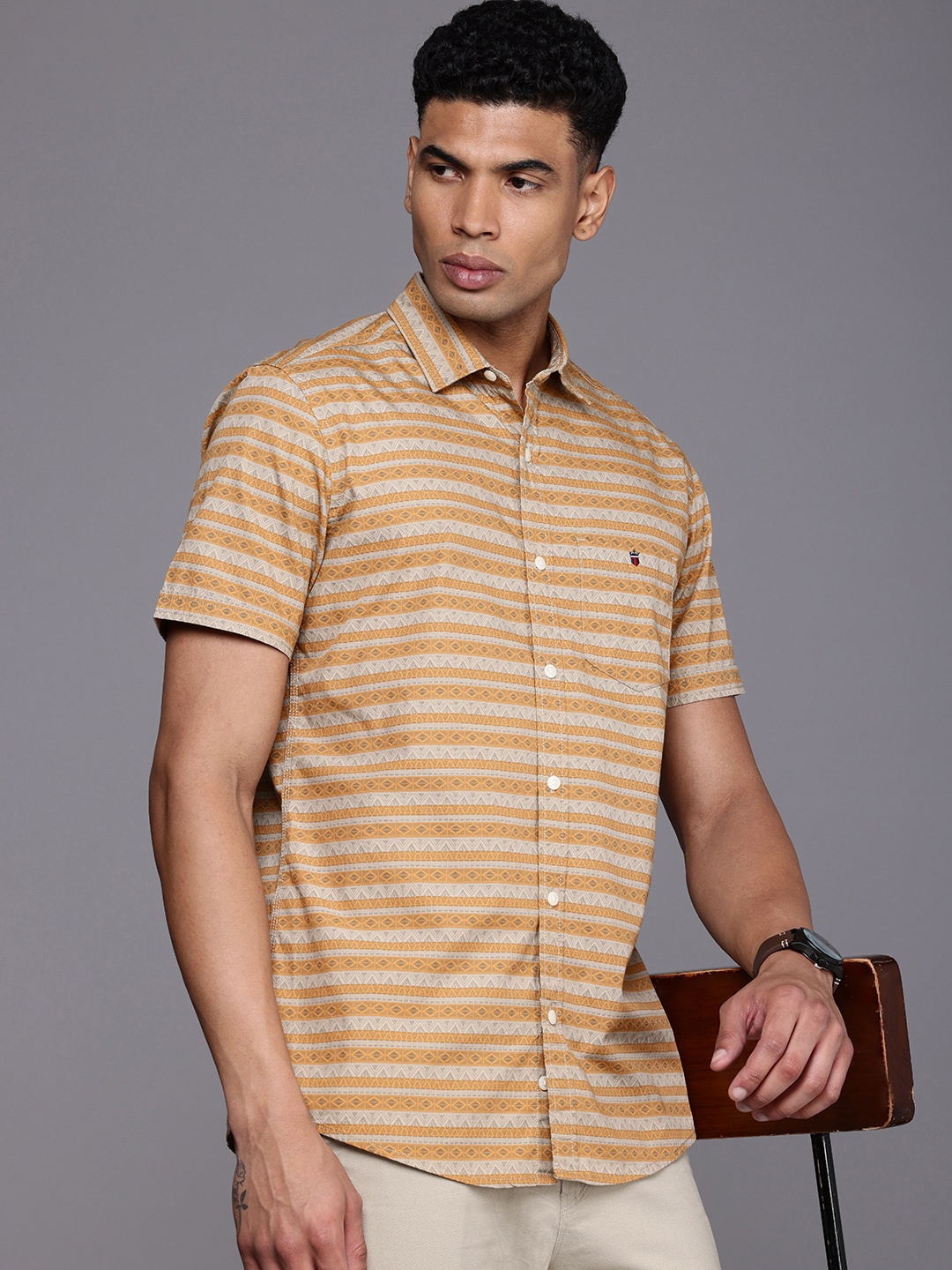 

Louis Philippe Jeans Pure Cotton Slim Fit Opaque Striped Casual Shirt, Brown