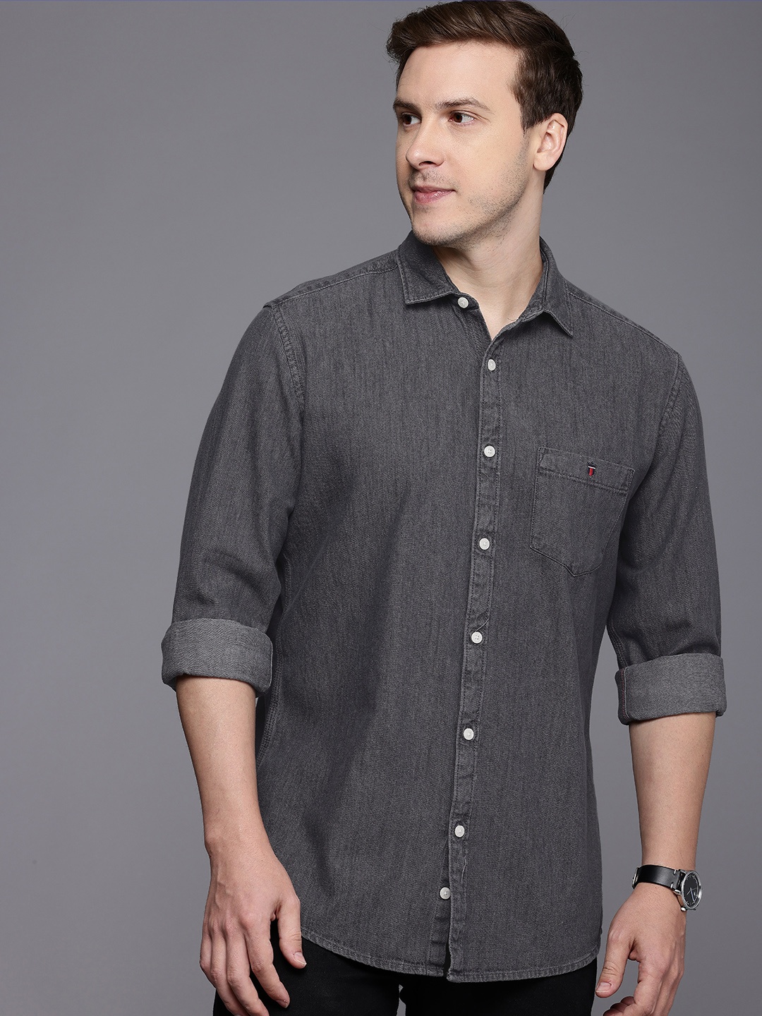 

Louis Philippe Jeans Slim Fit Denim Washed Pure Cotton Casual Shirt, Black