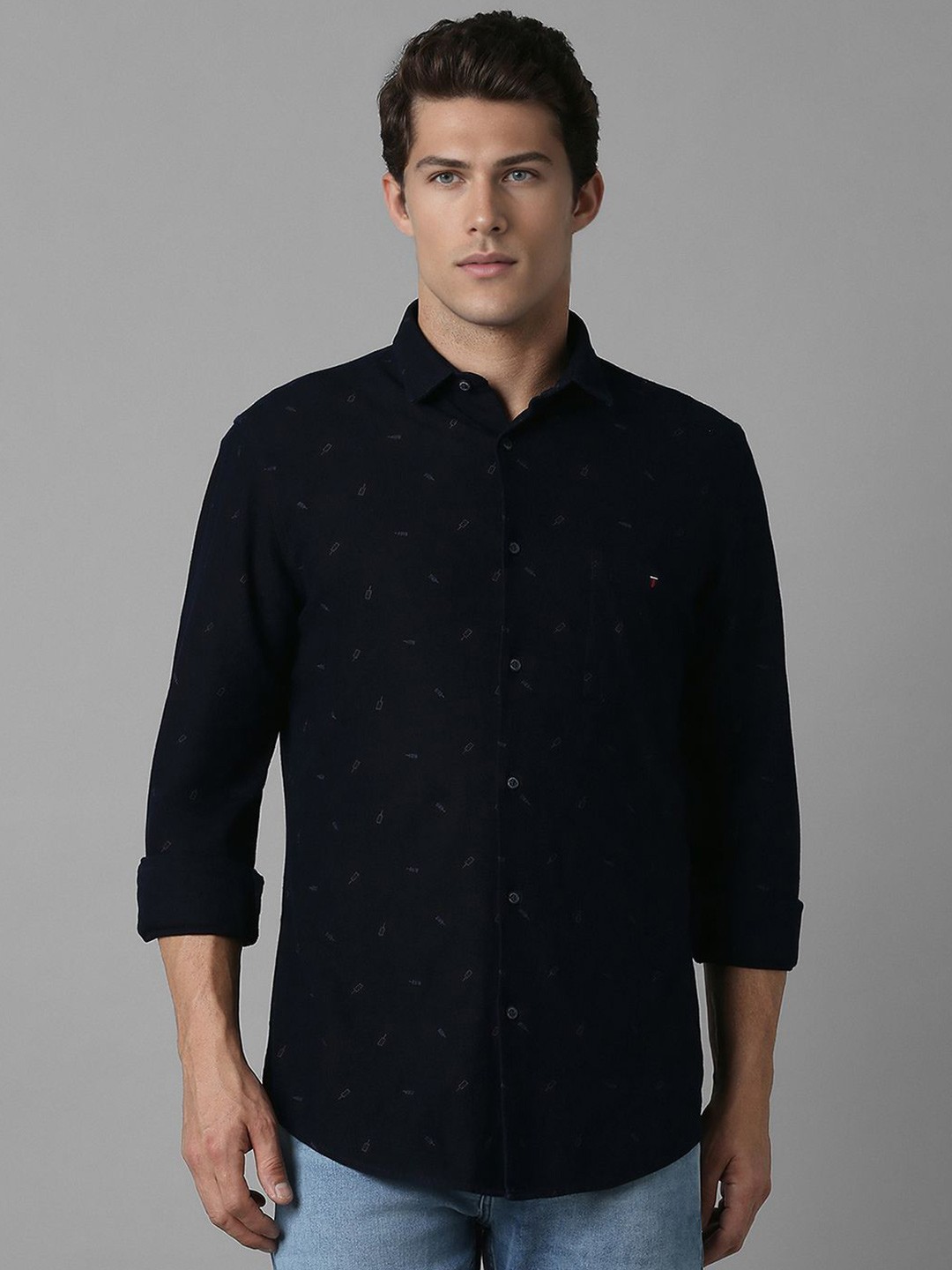 

Louis Philippe Jeans Men Slim Fit Opaque Casual Shirt, Navy blue