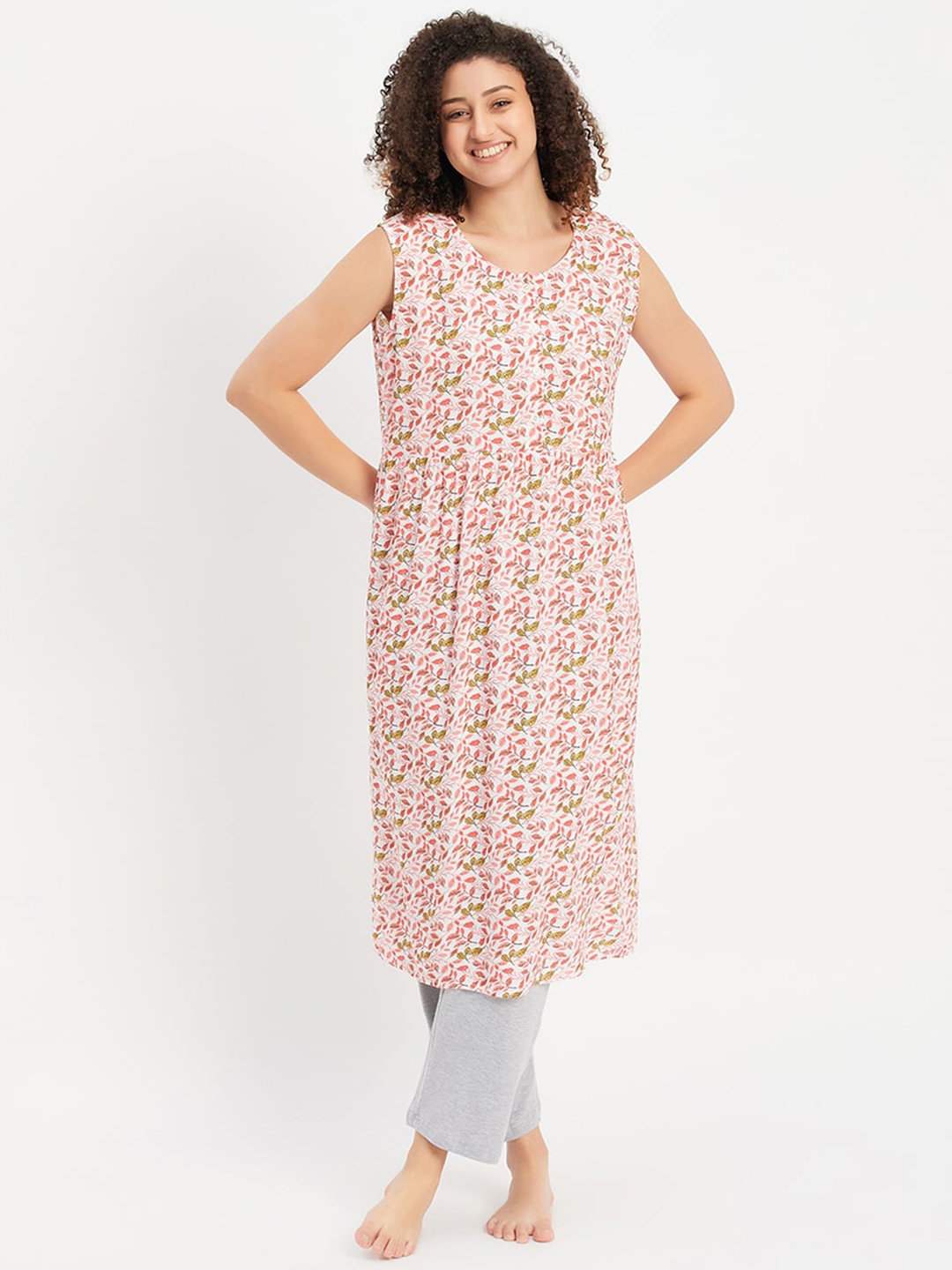 

Clovia Women Printed Night suit, Pink