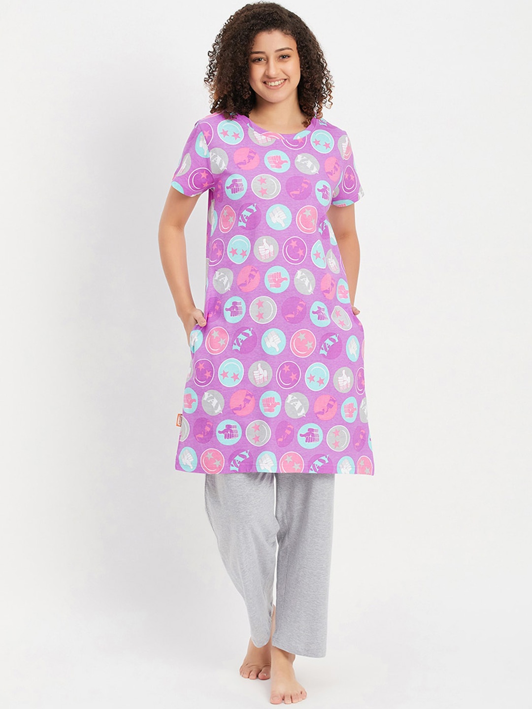 

Clovia Women Printed Night suit, Purple