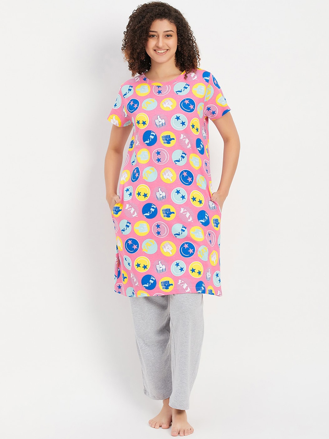 

Clovia Women Printed Night suit, Pink