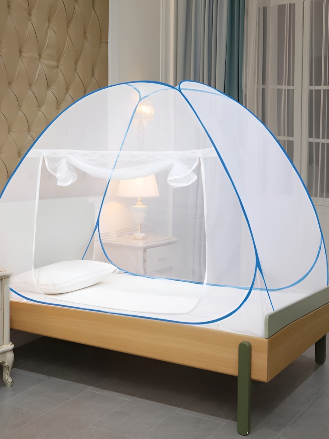 

Yunik Blue & White Queen Size Hanging Mosquito Net