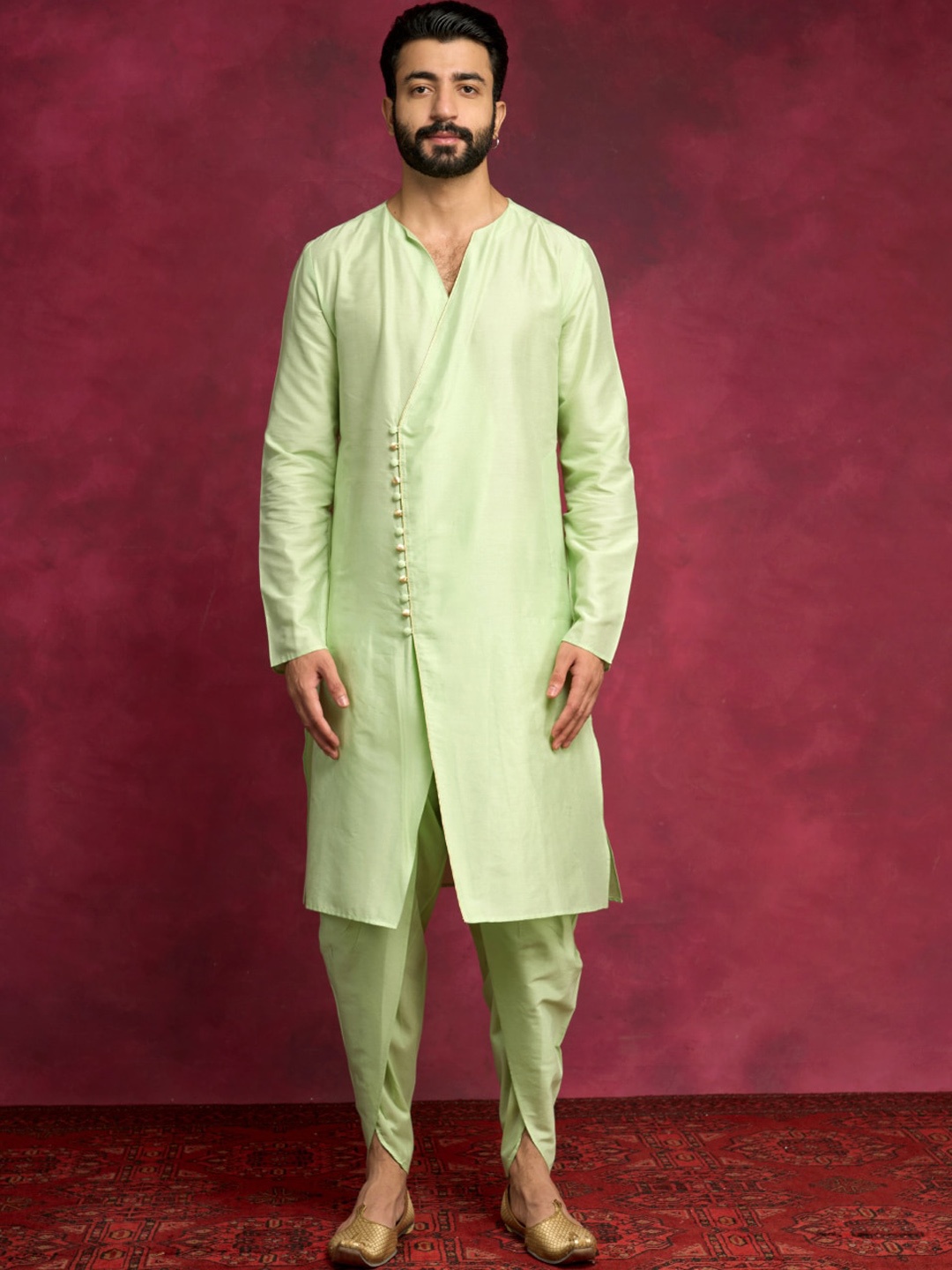 

Abhishti Men Angrakha Kurta with Dhoti Pants, Green