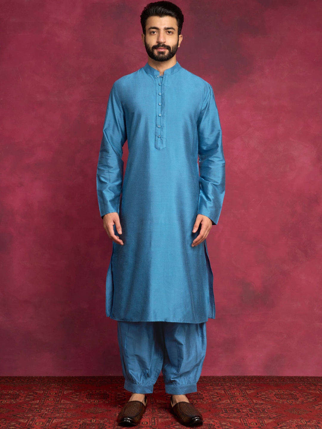 

Abhishti Mirror Work Cotton Mandarin Collar Long Sleeves A-Line Kurta, Blue