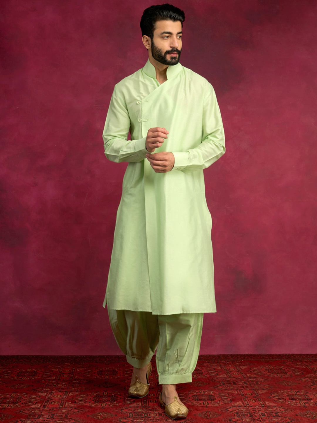 

Abhishti Zari Cotton Mandarin Collar Long Sleeves A-Line Kurta, Green