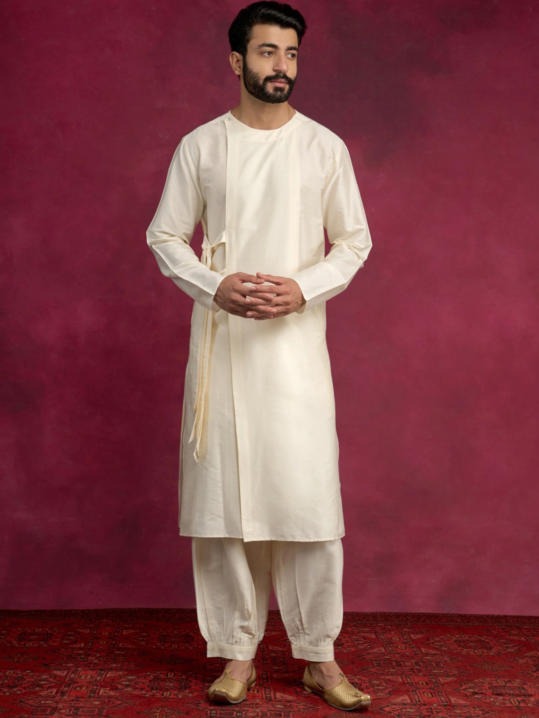 

Abhishti Men Panelled Kurta with Patiala, Cream