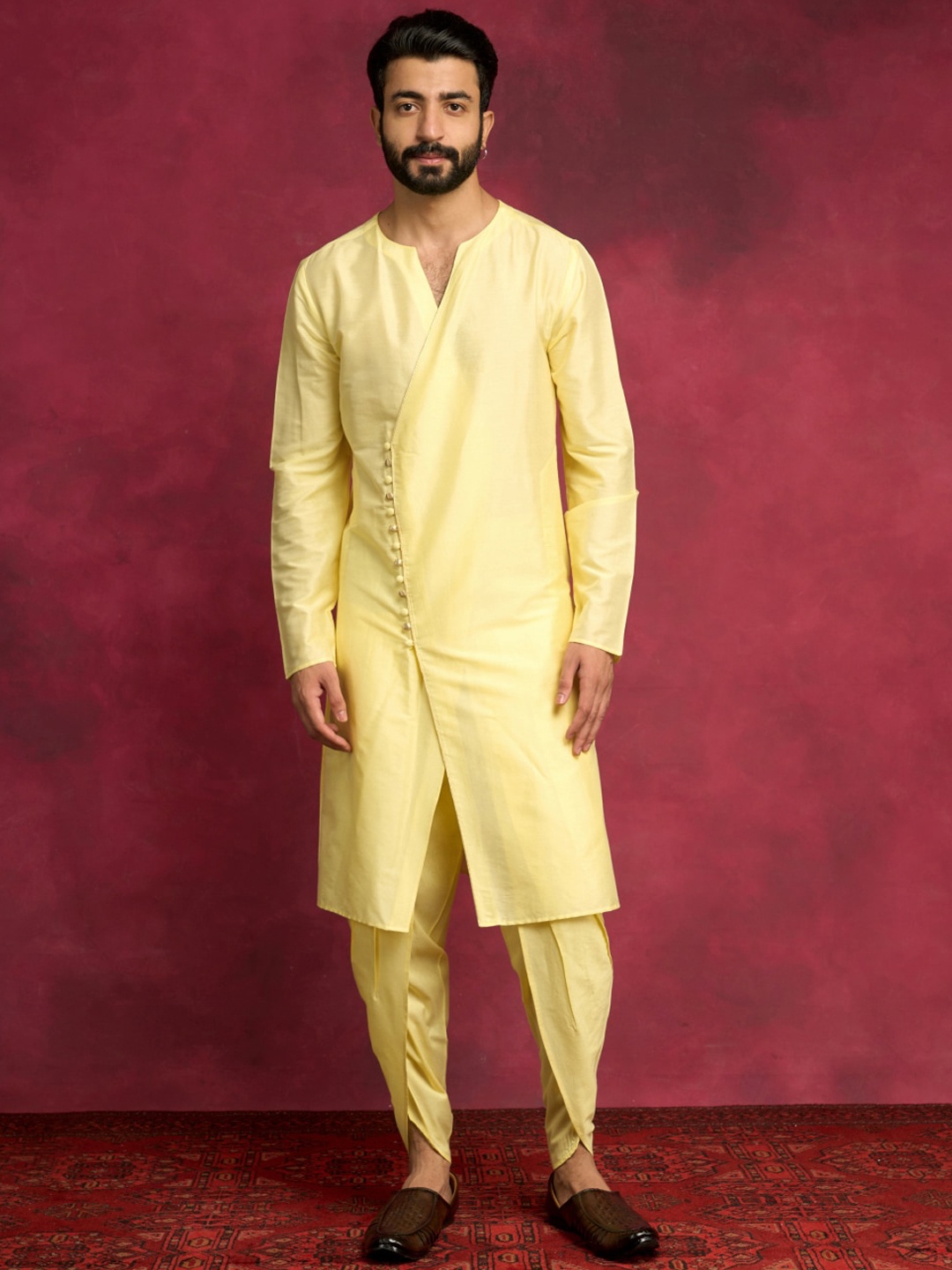 

Abhishti Zari Cotton Round Neck Long Sleeves A-Line Kurta, Yellow