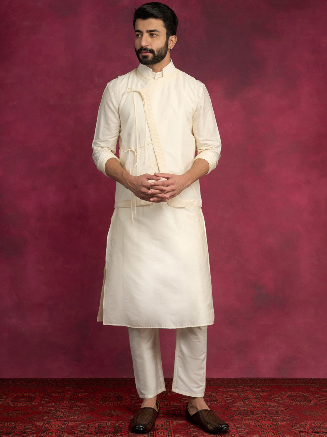 

Abhishti Mandarin collar Straight kurta, Cream