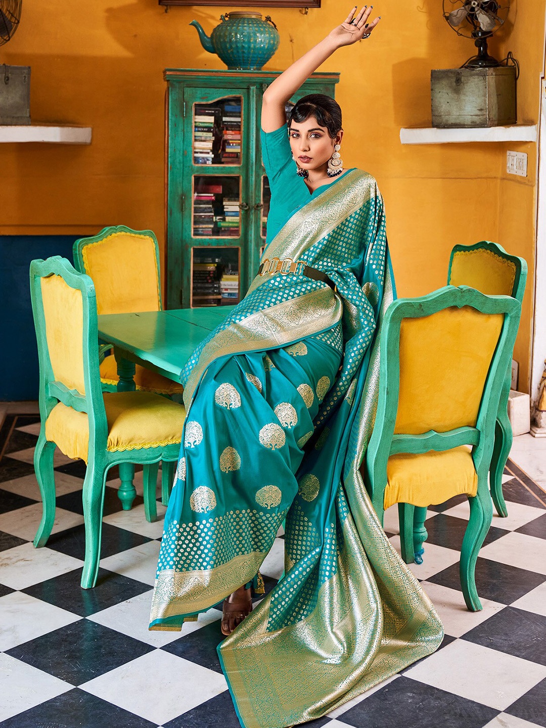 

elora Ethnic Motifs Woven Design Zari Banarasi Saree, Turquoise blue