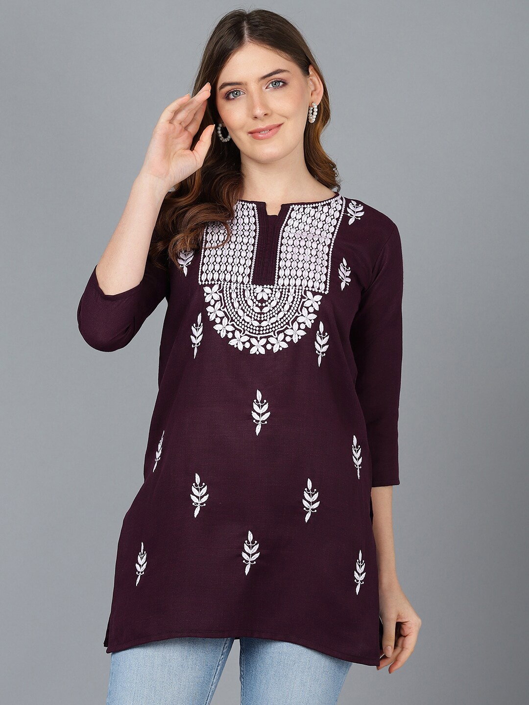 

TOP N THREAD Ethnic Motifs Embroidered Chikankari Straight Kurti, Violet