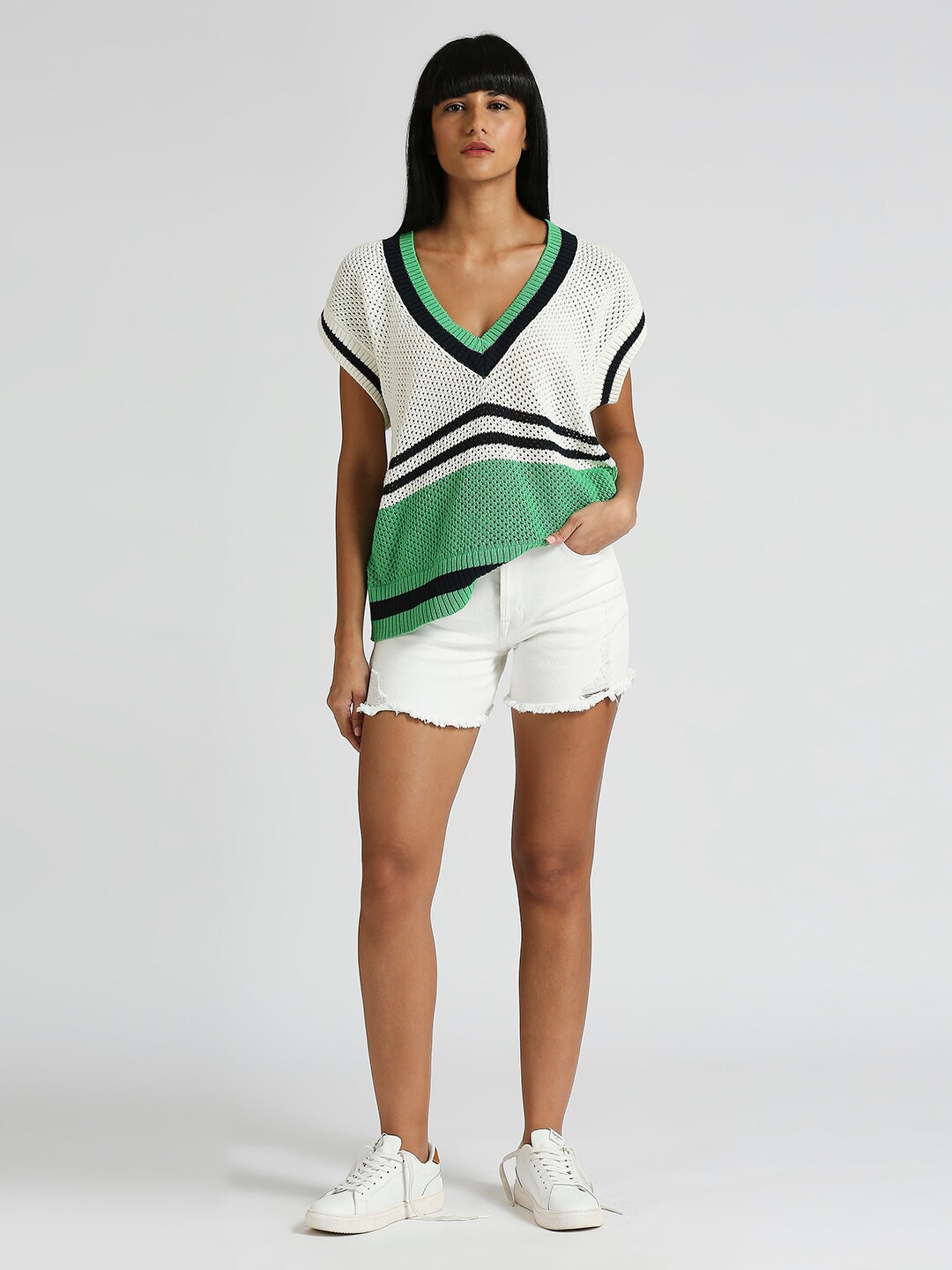 

Pepe Jeans Self Design V-Neck Extended Sleeves Regular Top, Green