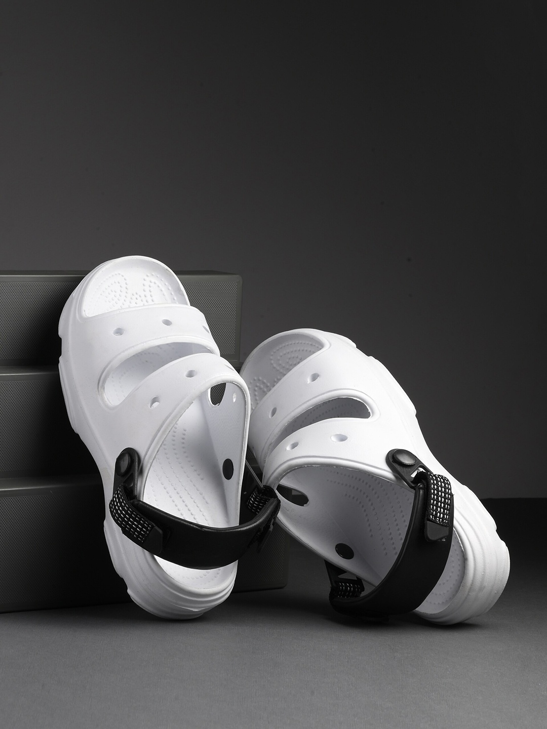 

HRX by Hrithik Roshan Men White Croslite Clogs