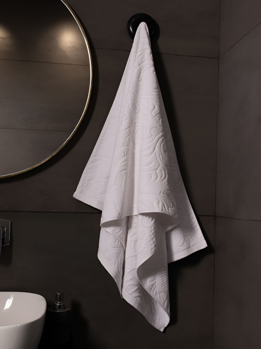 

HOUMN White Cotton 600 GSM Bath Towel