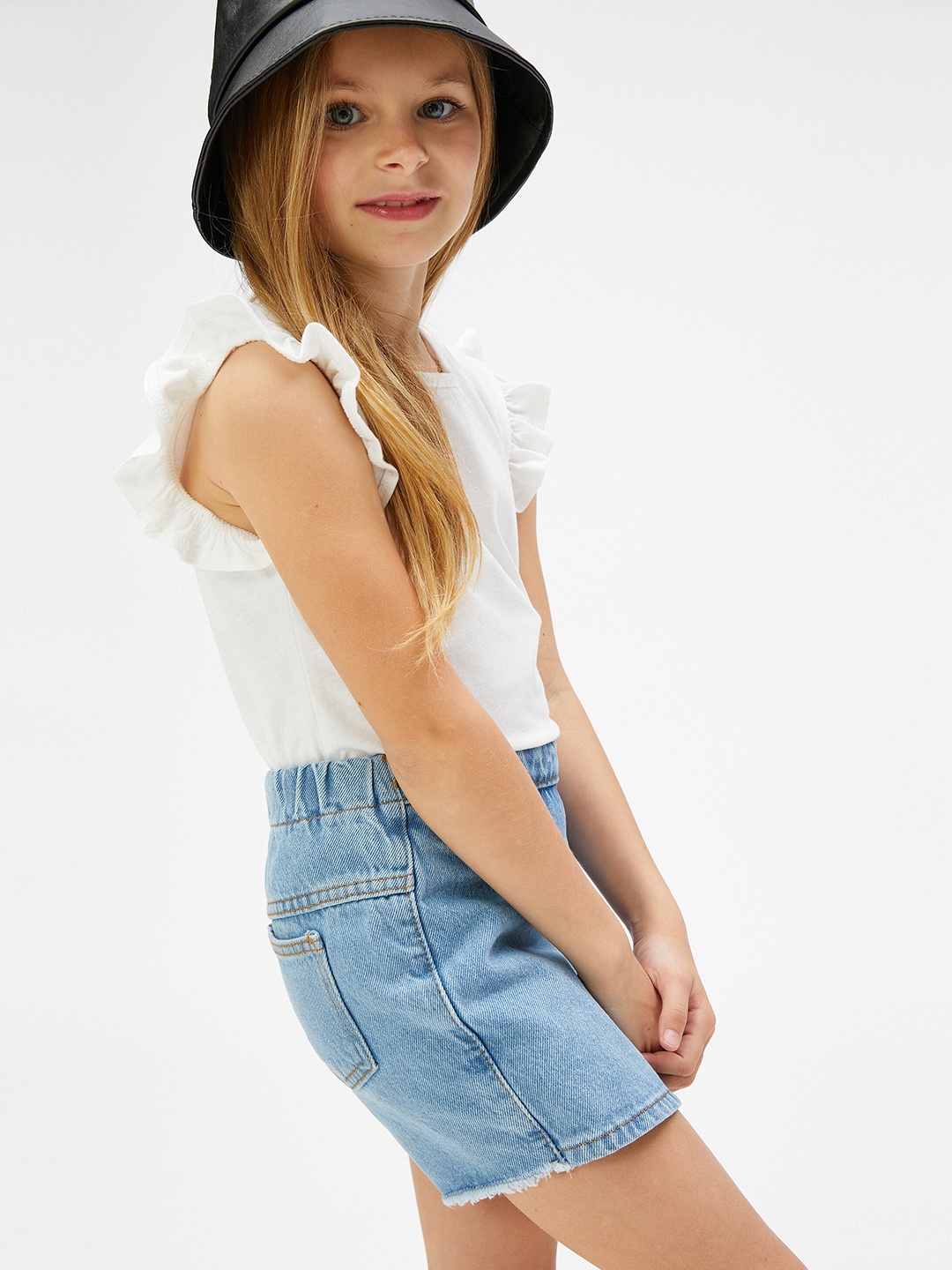 

Koton Girls Round Neck Sleeveless Cotton T-shirt, Beige