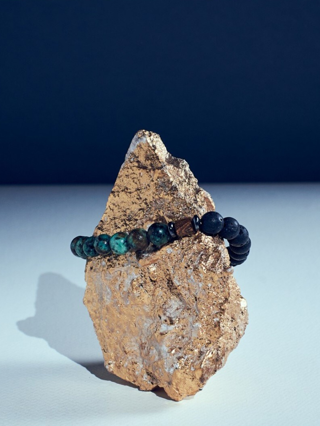 

SALTY Men Dragon Blood Beads-Beaded Elasticated Bracelet, Green