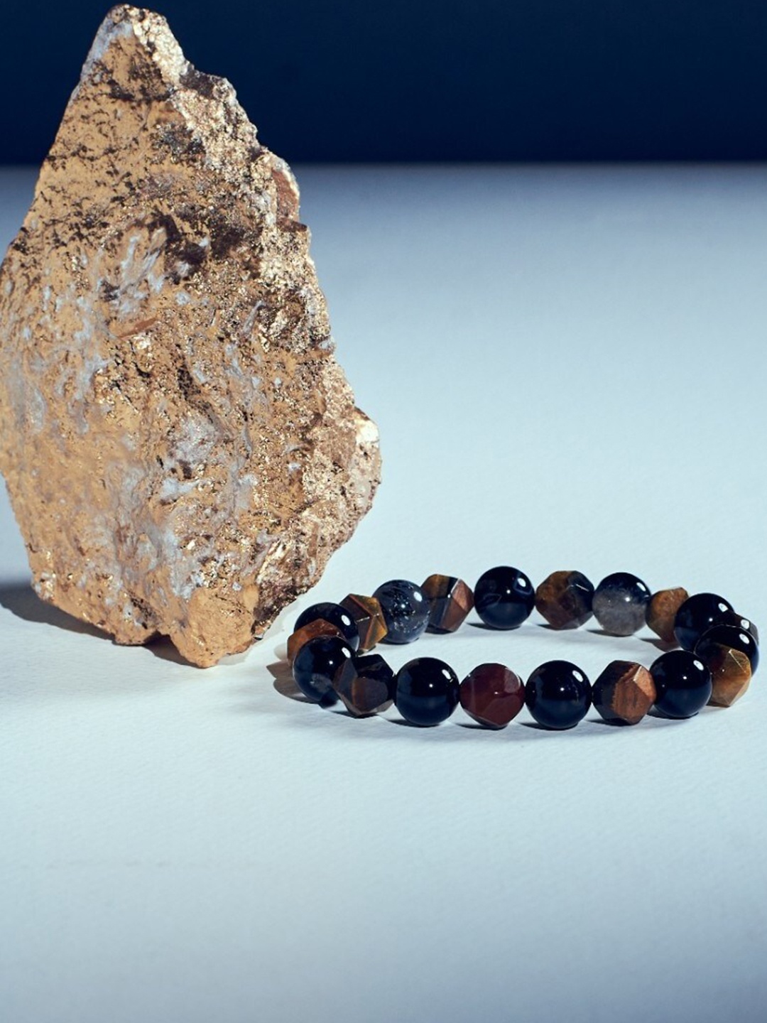 

SALTY Men Oomph Beads-Beaded Elasticated Bracelet, Black