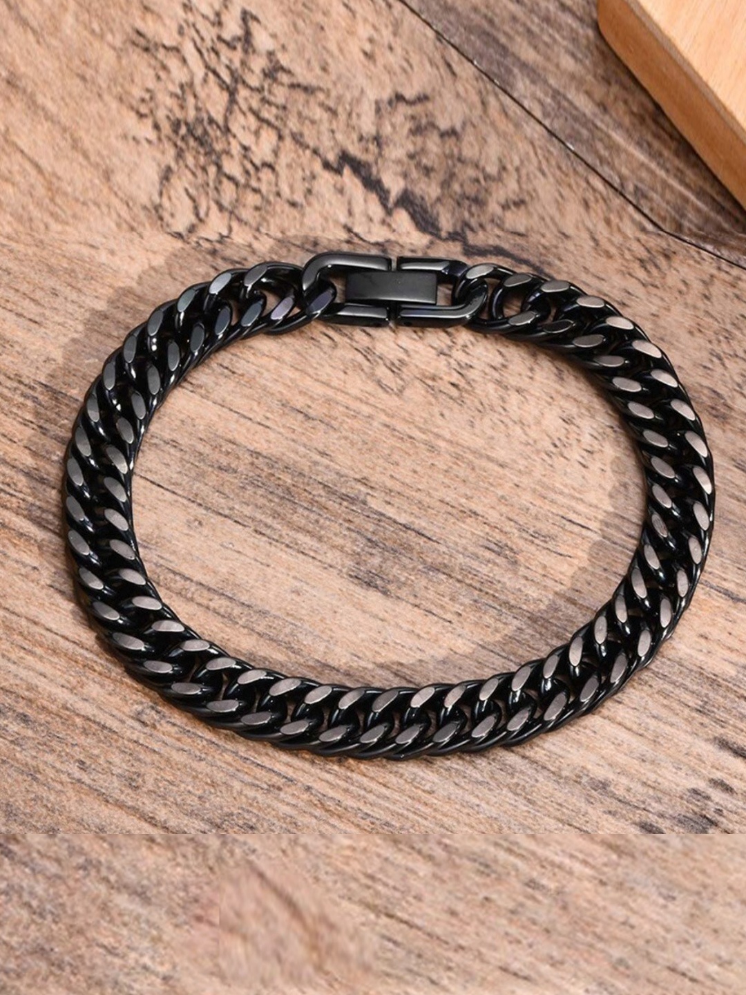 

SALTY Men Stainless Steel Link Bracelet, Black