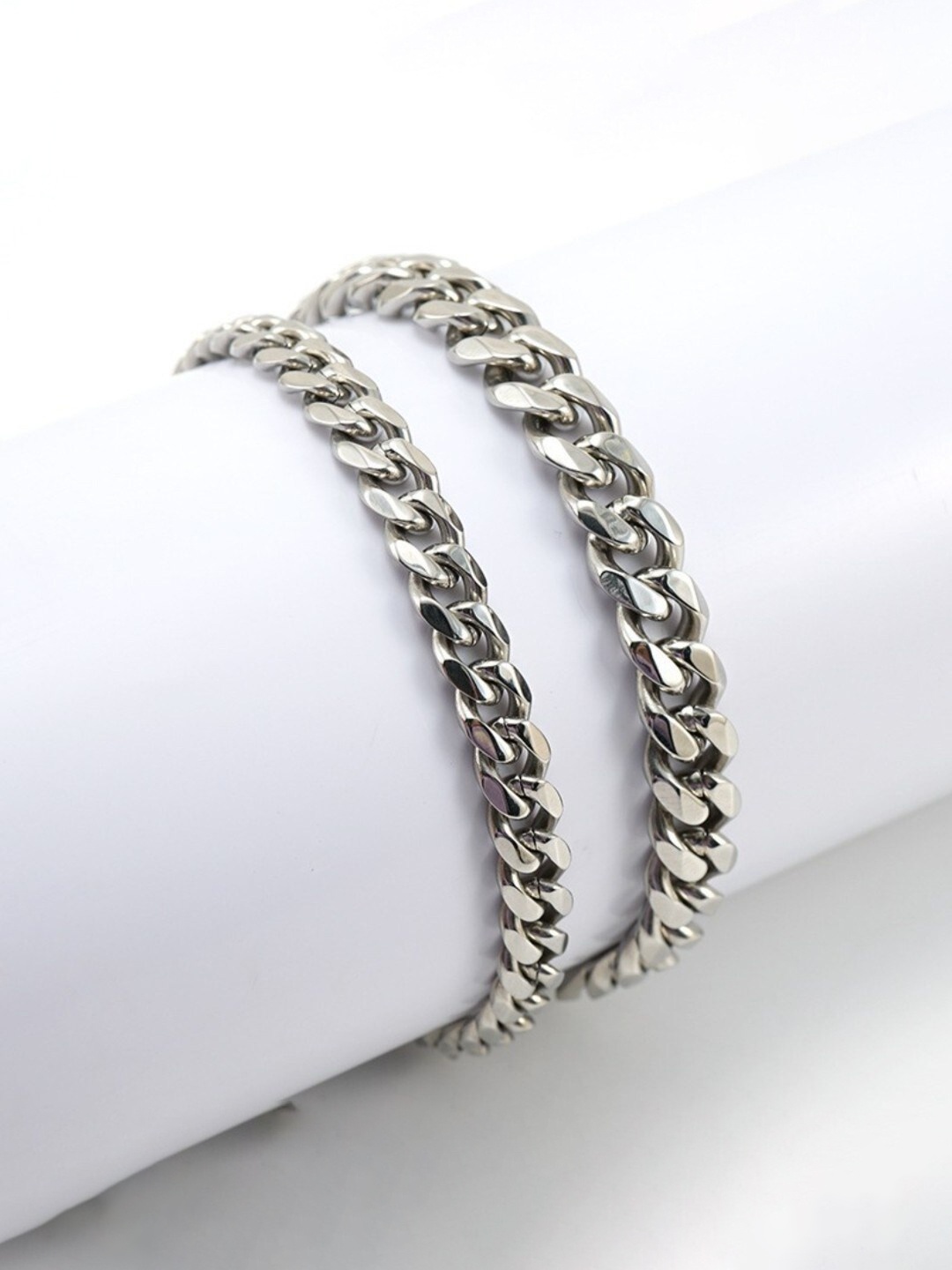 

SALTY Men Stainless Steel Link Bracelet, Silver