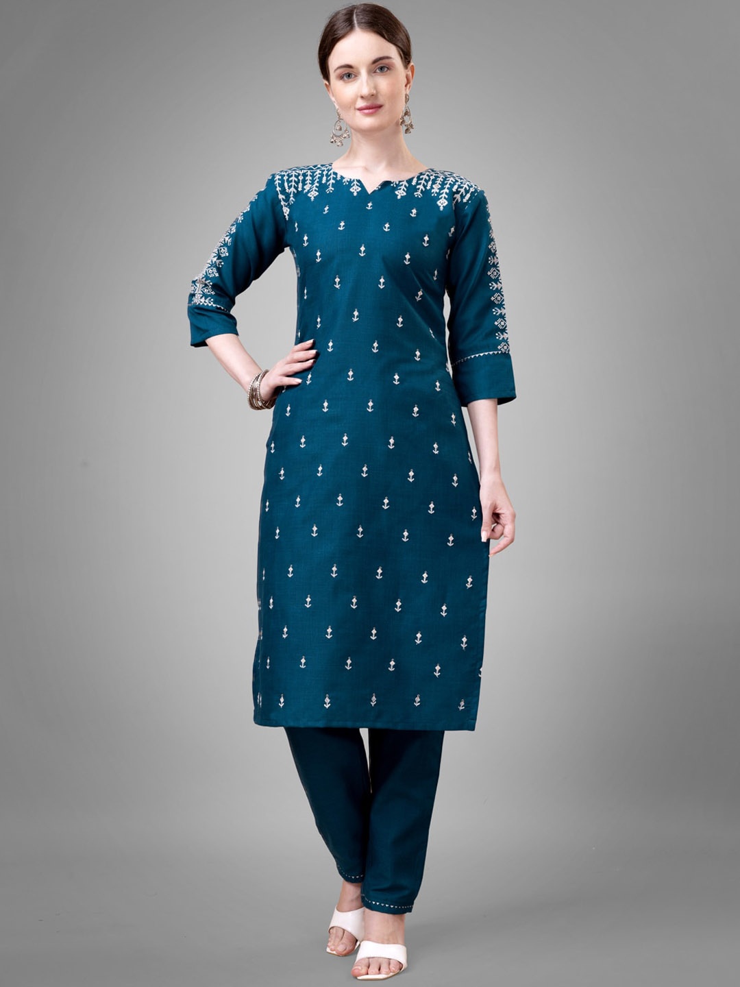 

ARADHNA Women Ethnic Motifs Embroidered Regular Thread Work Kurta with Pyjamas, Blue
