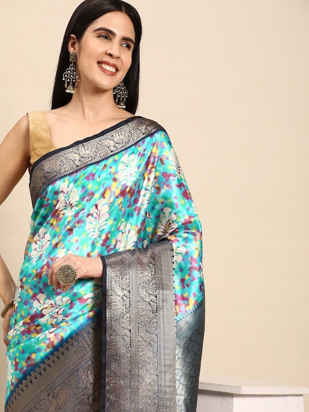 

PATLIPALLU Floral Printed Zari Banarasi Saree, Blue