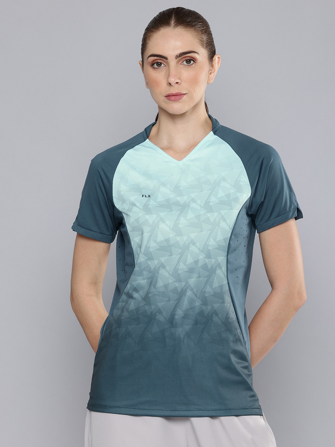 

FLX By Decathlon Women Strom Grey Breathable Cricket T-Shirt, Teal