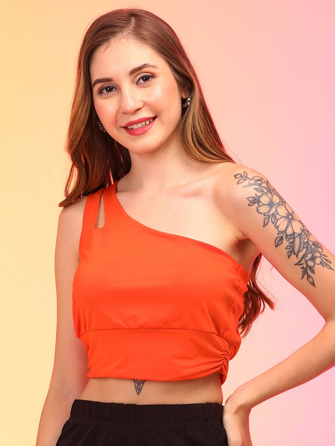 

Globus Orange One Shoulder Crop Top