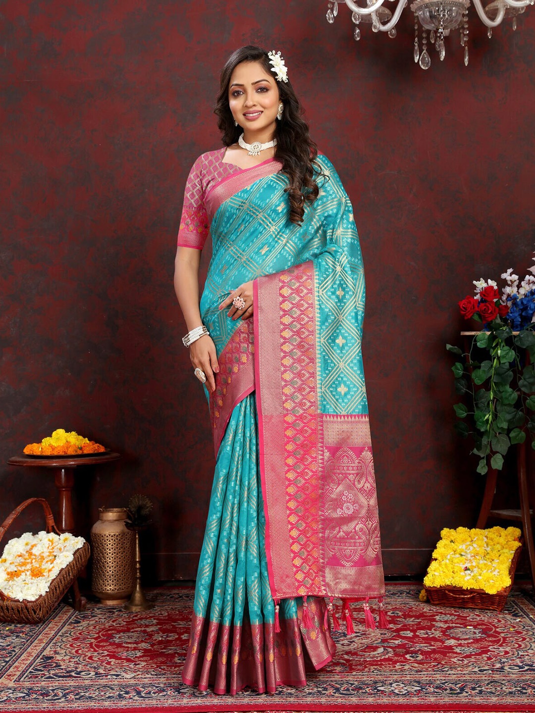 

CATCHY FOREVER Floral Woven Design Zari Organza Banarasi Saree, Blue