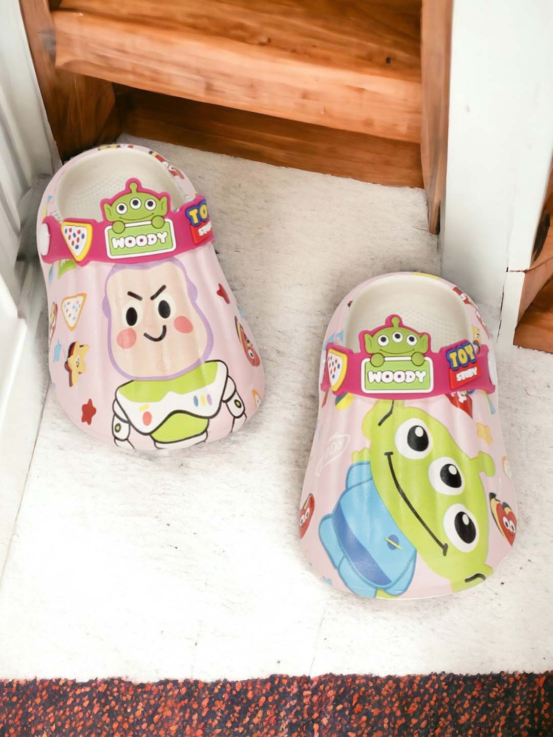 

Lil Lollipop Kids Printed Anti-Slip Clogs, Pink