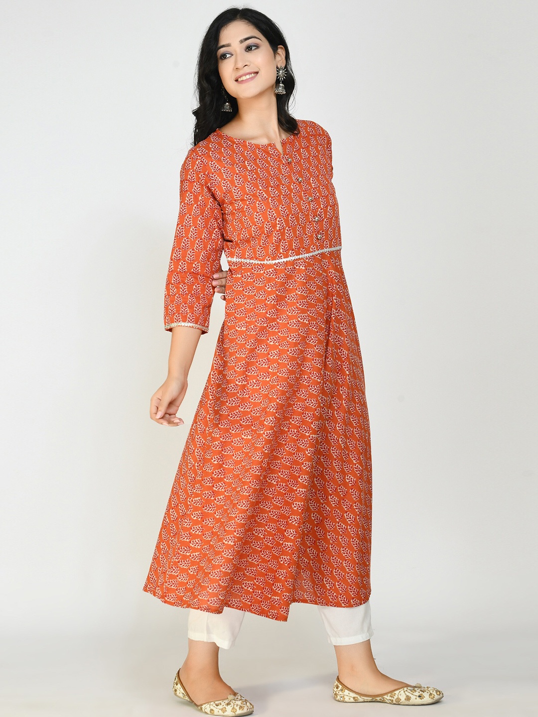 

Altiven Floral Print Cotton Notched Neck Three-Quarter Sleeves A-Line Kurta, Brown