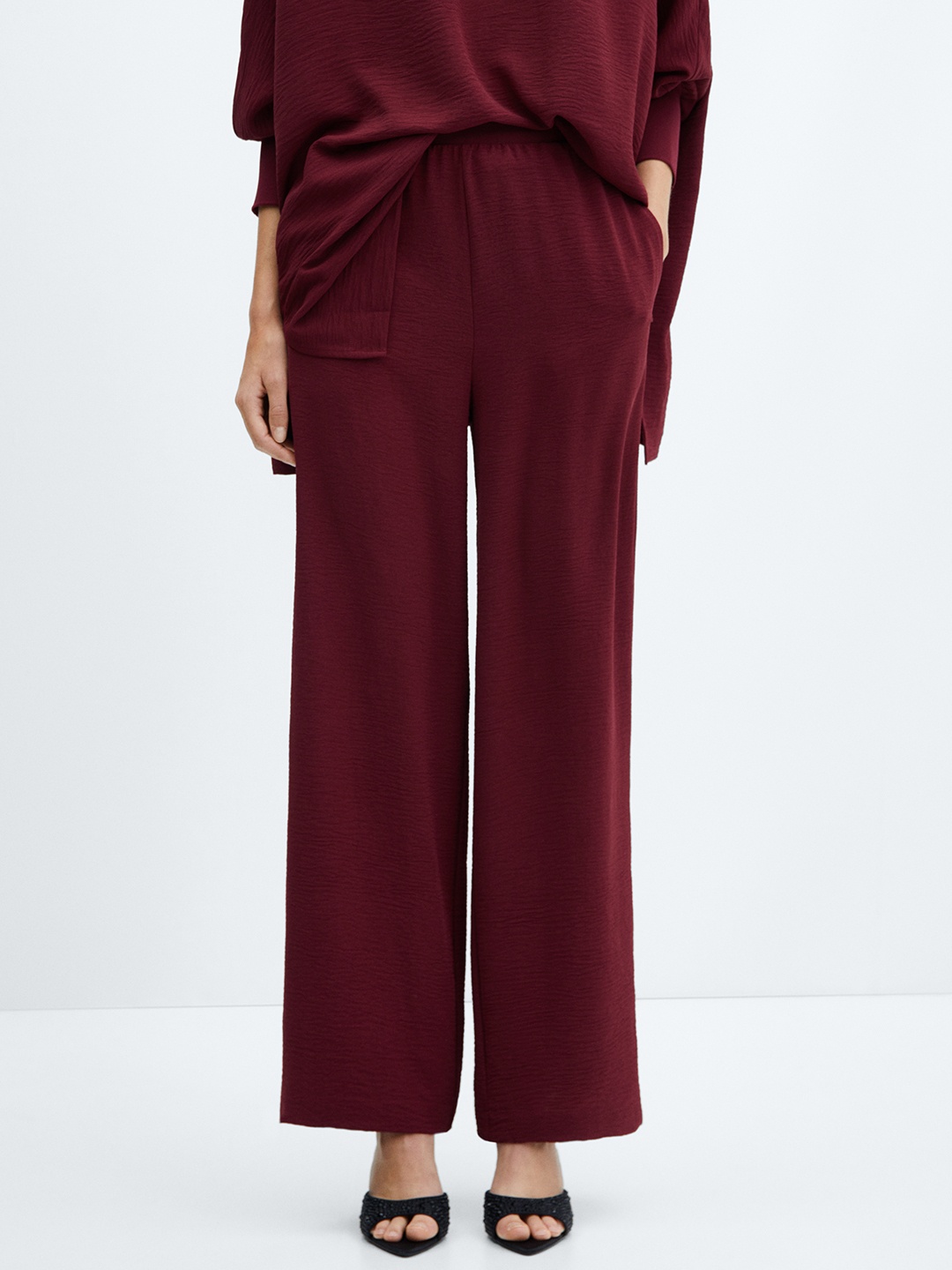 

MANGO Women Solid Parallel Trousers, Maroon