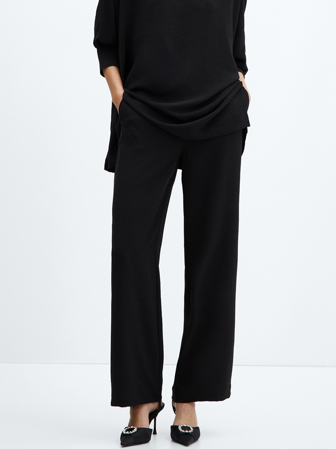 

MANGO Mid-Rise Trousers, Black